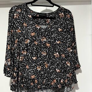 🛍️Cynthia Rowley Black and Orange Floral Blouse
